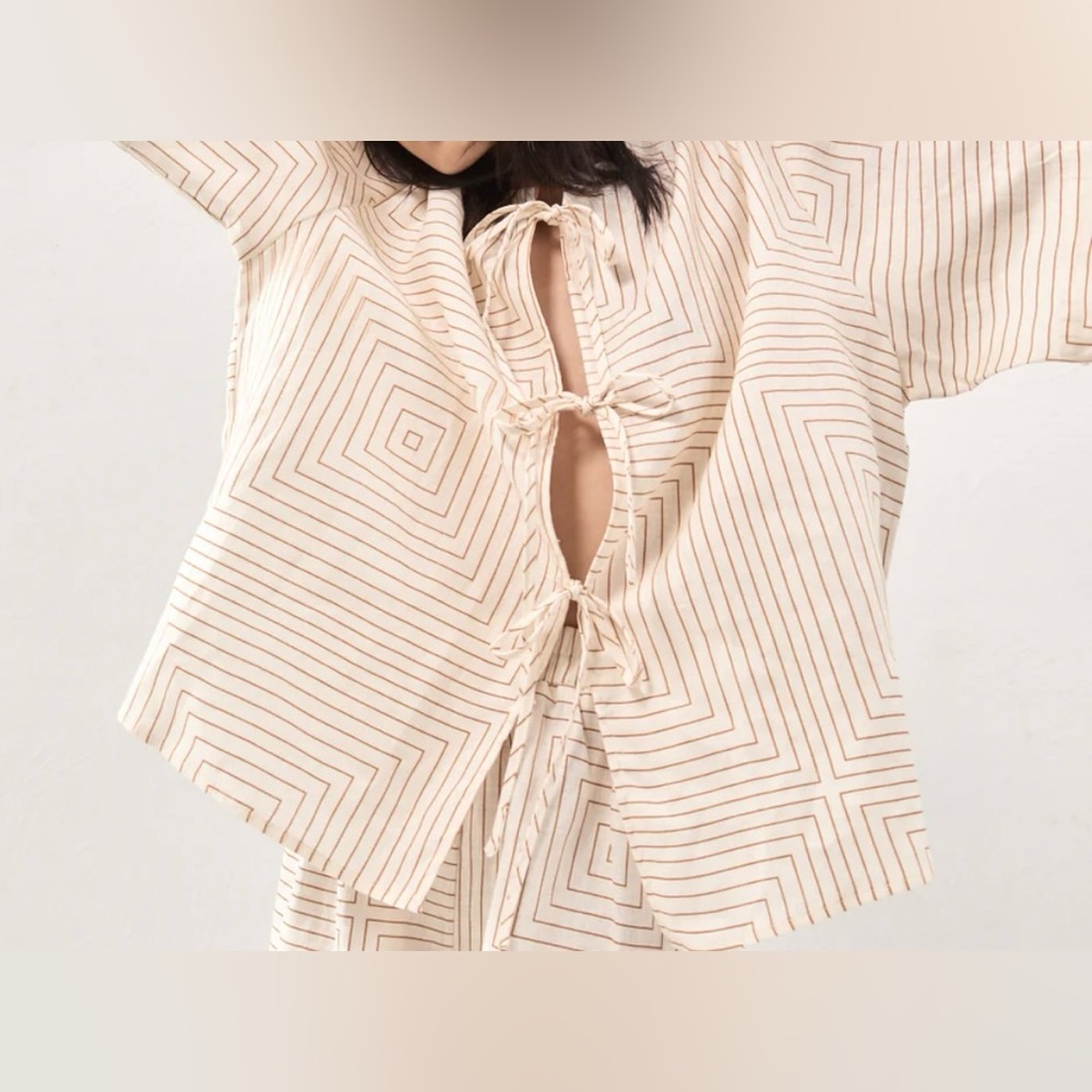 VRG GRL Naomi Linen Smock Tie Closure Short Sleeves Wrap Blouse Boxy Top Size 10